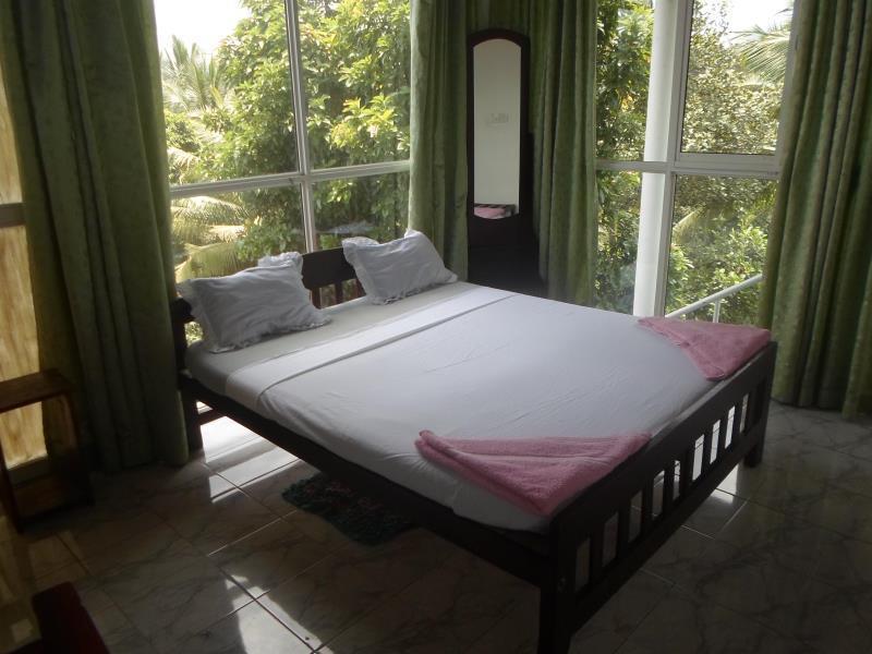 Kingdom Gate Hotel Katugastota Esterno foto